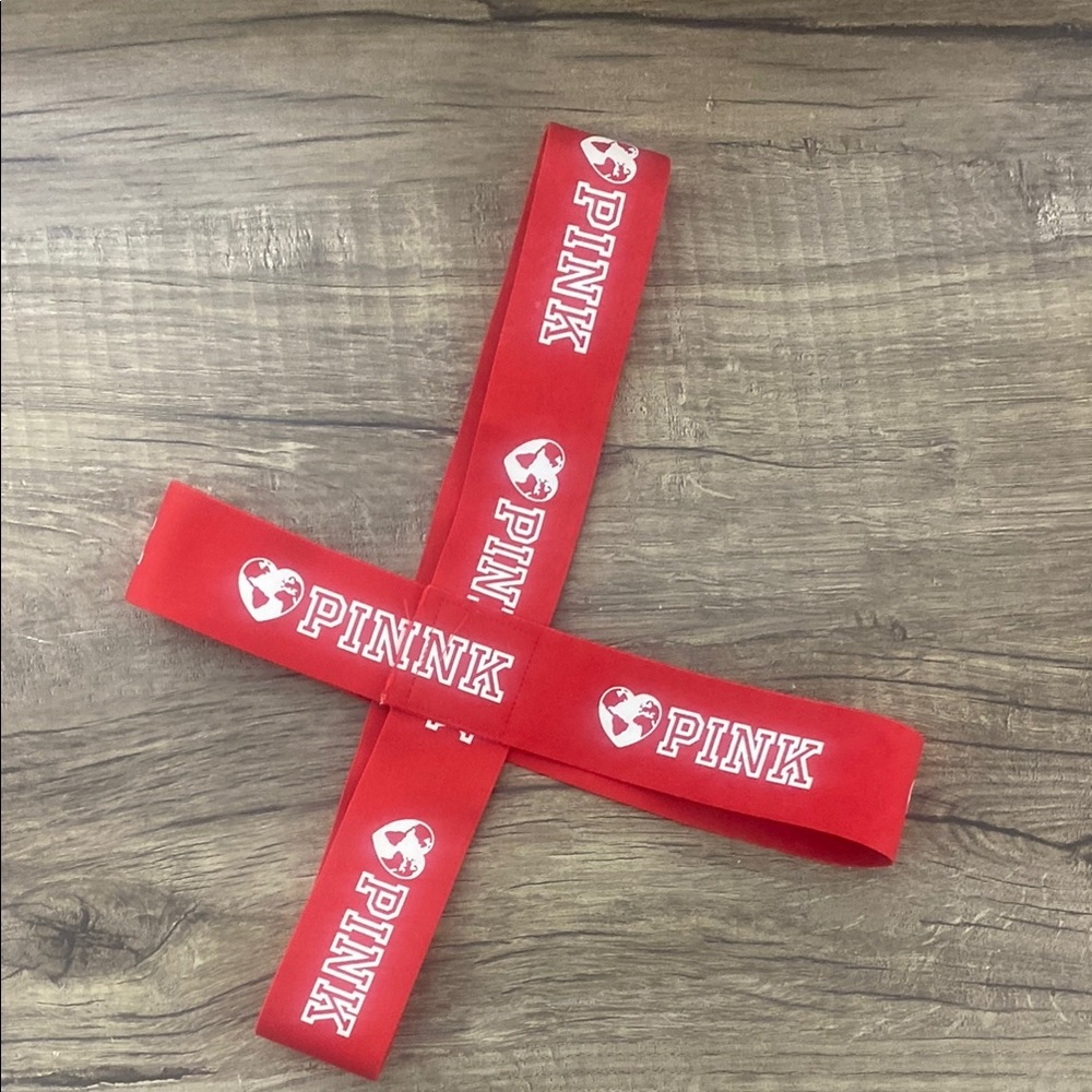Victoria's Secret PINK Red pijama holder